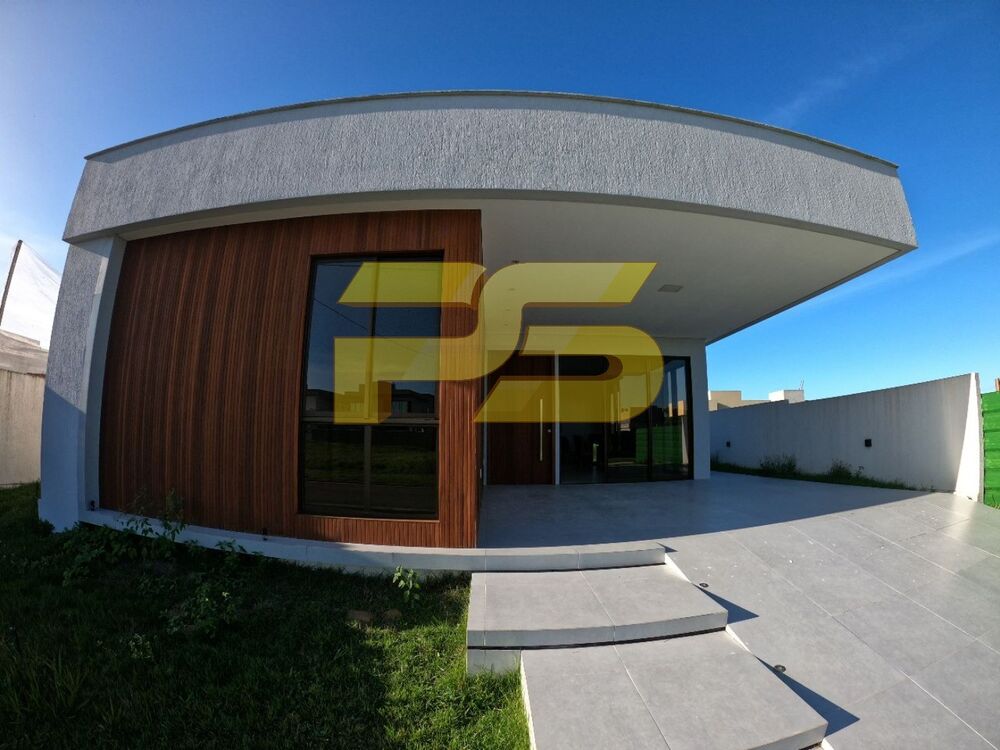 Casa à venda com 3 quartos, 212m² - Foto 1