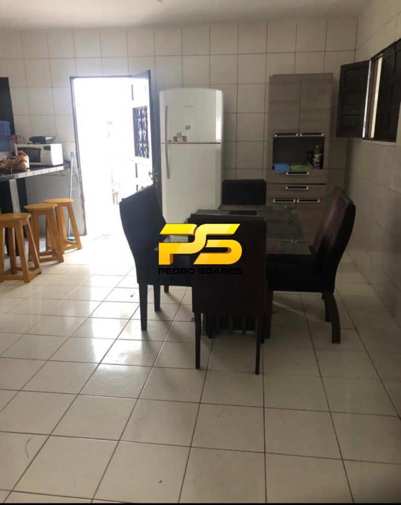 Casa à venda com 4 quartos, 346m² - Foto 1