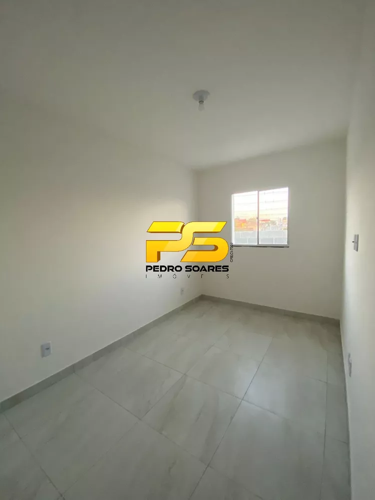 Casa à venda com 3 quartos, 196m² - Foto 4