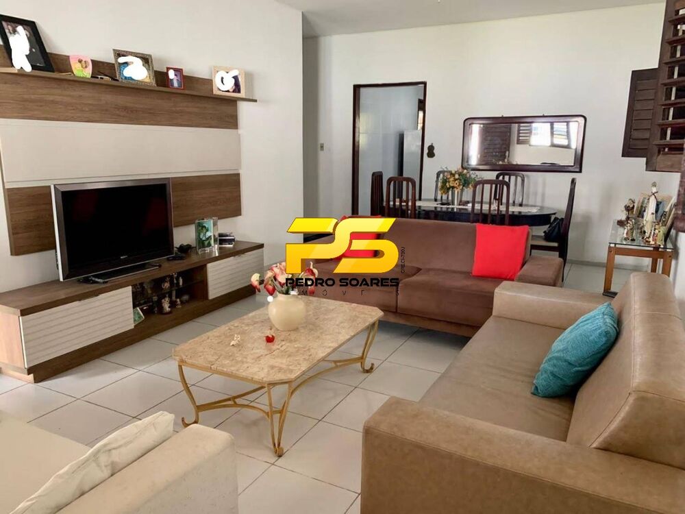 Casa, 3 quartos, 143 m² - Foto 2