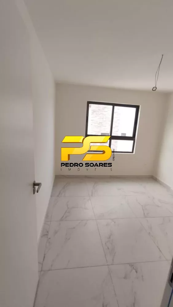 Apartamento à venda com 3 quartos, 81m² - Foto 4