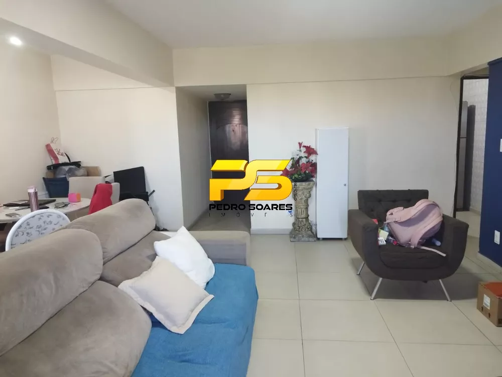 Apartamento à venda com 3 quartos, 141m² - Foto 1