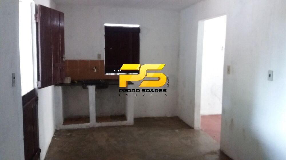 Casa à venda com 1 quarto, 300m² - Foto 3
