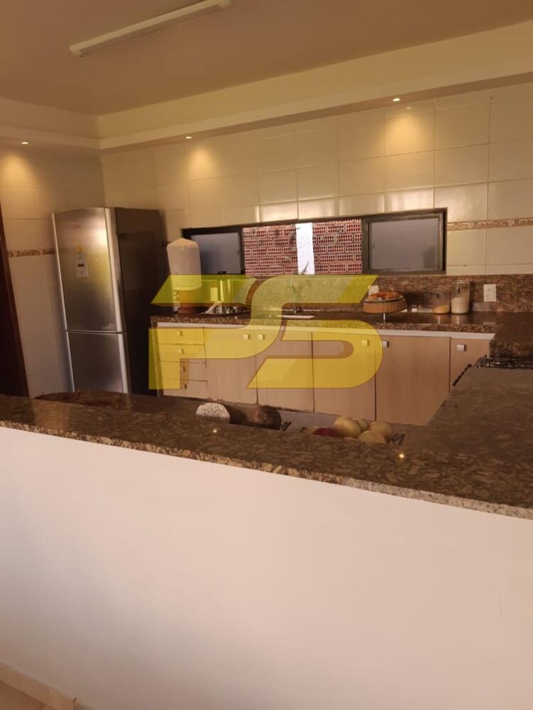 Casa à venda com 3 quartos, 250m² - Foto 5