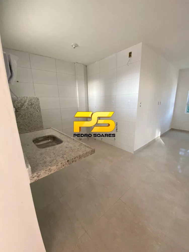 Apartamento à venda com 3 quartos, 65m² - Foto 2