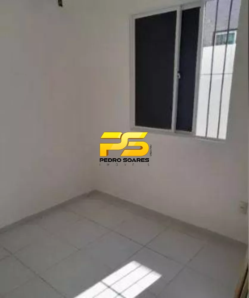 Apartamento à venda com 2 quartos, 75m² - Foto 4