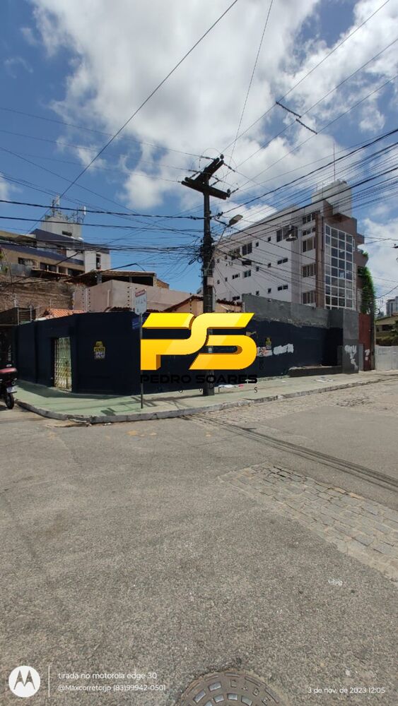 Casa à venda com 3 quartos, 193m² - Foto 2