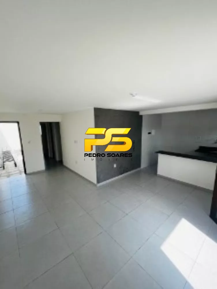 Casa à venda com 3 quartos, 75m² - Foto 3