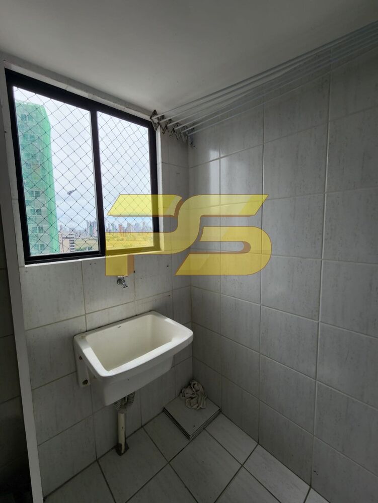 Apartamento à venda com 3 quartos, 83m² - Foto 3