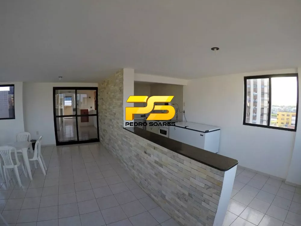 Apartamento à venda com 3 quartos, 98m² - Foto 3