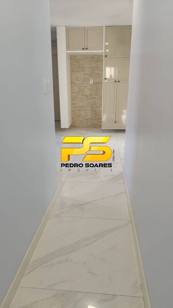 Casa à venda com 4 quartos, 110m² - Foto 3