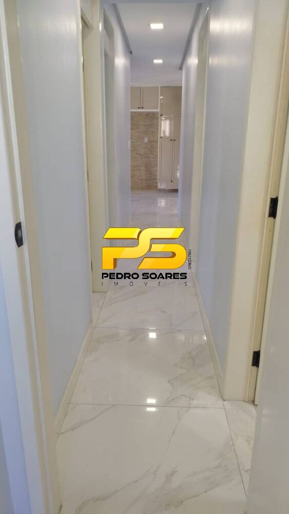 Casa à venda com 4 quartos, 110m² - Foto 2