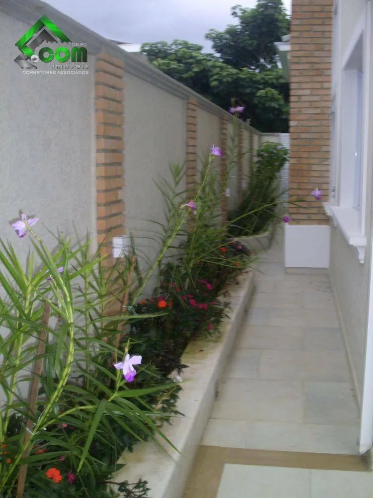 Casa, 5 quartos, 257 m² - Foto 3