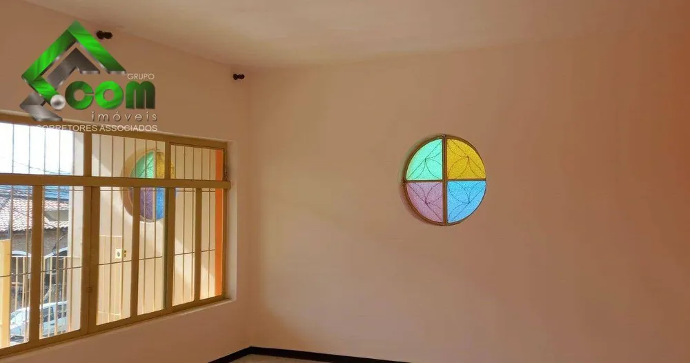 Casa, 3 quartos, 213 m² - Foto 4