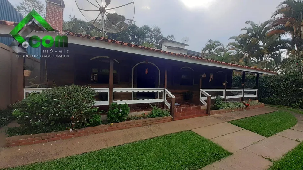 Chácara, 3 quartos, 610 m² - Foto 3