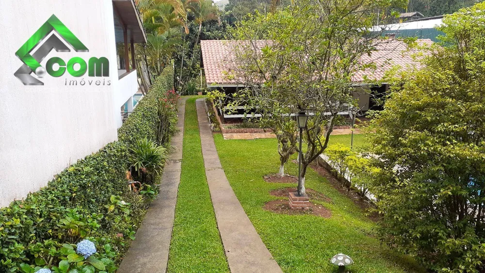 Chácara, 3 quartos, 610 m² - Foto 4