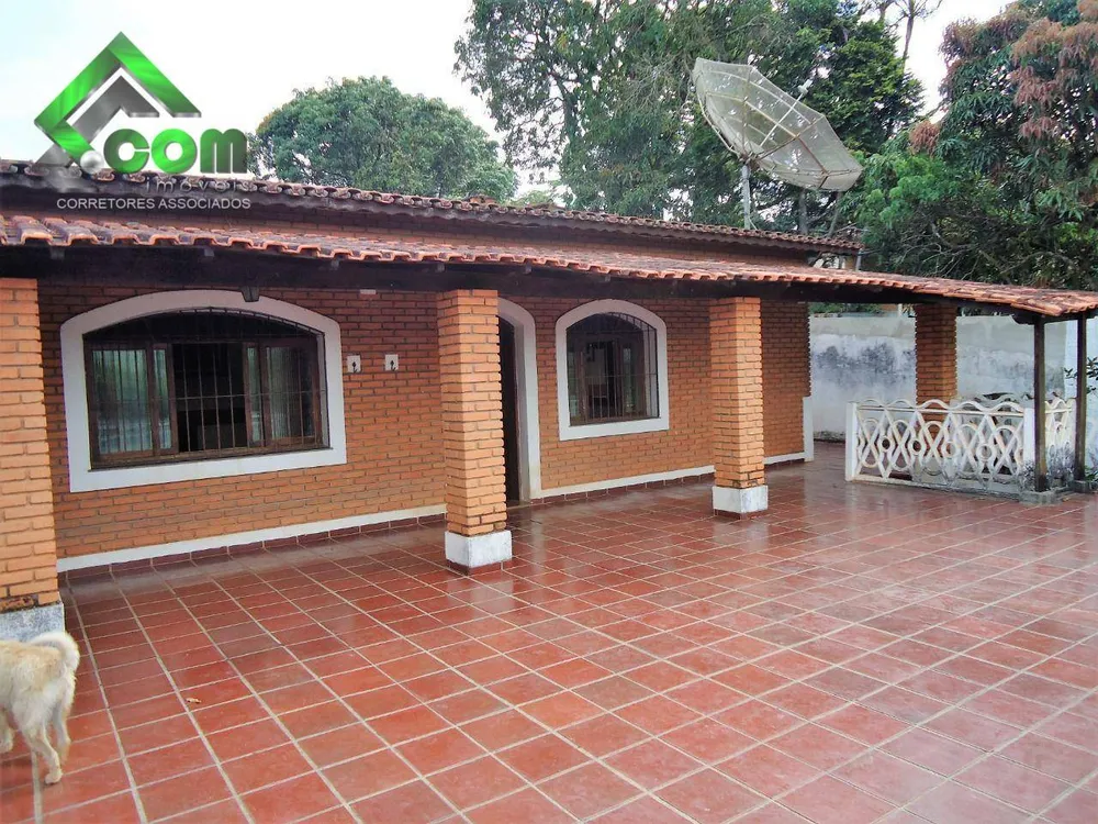 Chácara, 3 quartos, 2040 m² - Foto 4