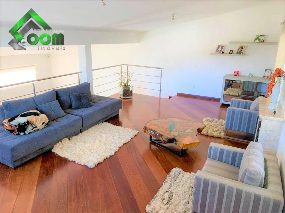 Casa, 4 quartos, 782 m² - Foto 1