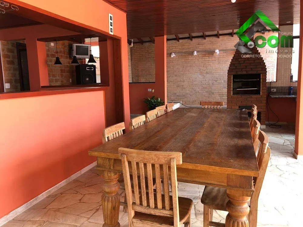 Casa, 4 quartos, 335 m² - Foto 4