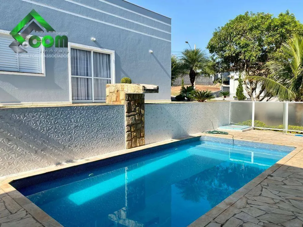 Casa, 3 quartos, 250 m² - Foto 1