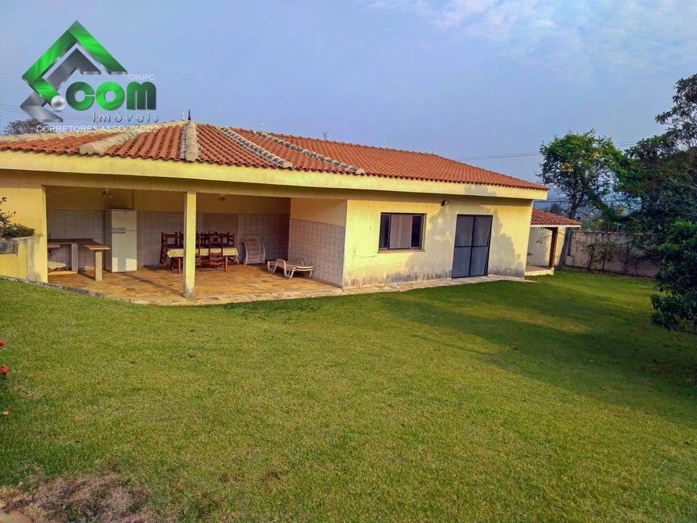 Casa, 3 quartos, 598 m² - Foto 1