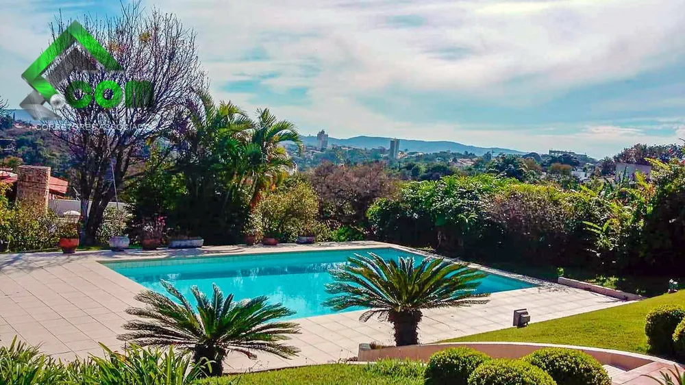 Casa, 4 quartos, 640 m² - Foto 1