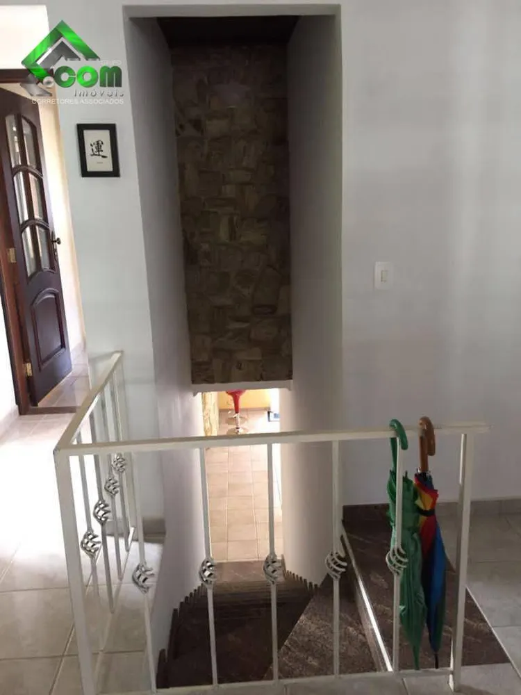 Casa, 3 quartos, 210 m² - Foto 3