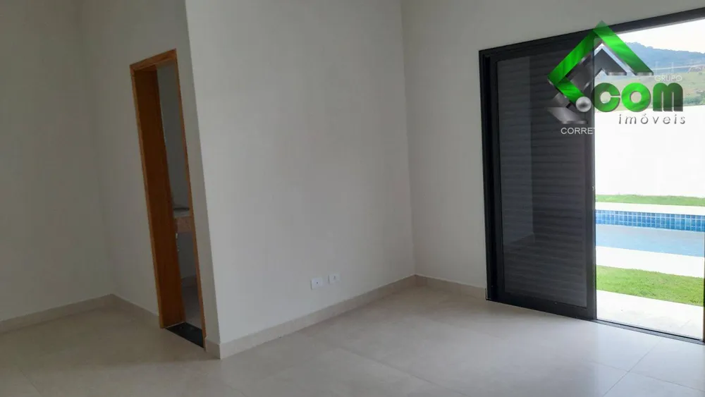Casa, 3 quartos, 232 m² - Foto 2
