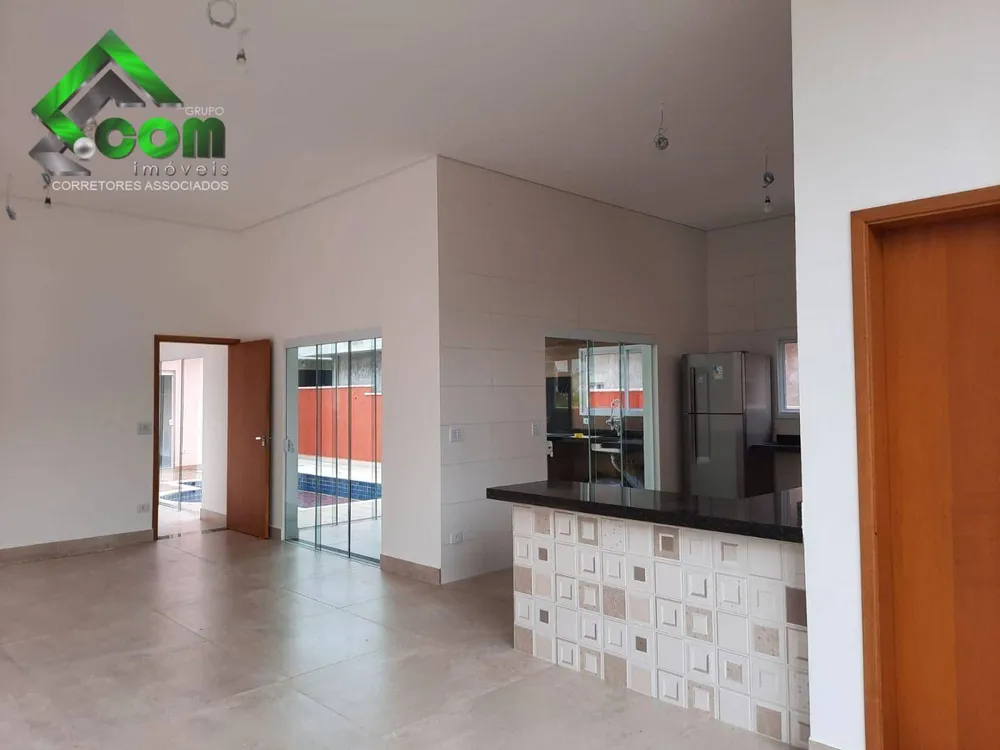 Casa, 3 quartos, 210 m² - Foto 2