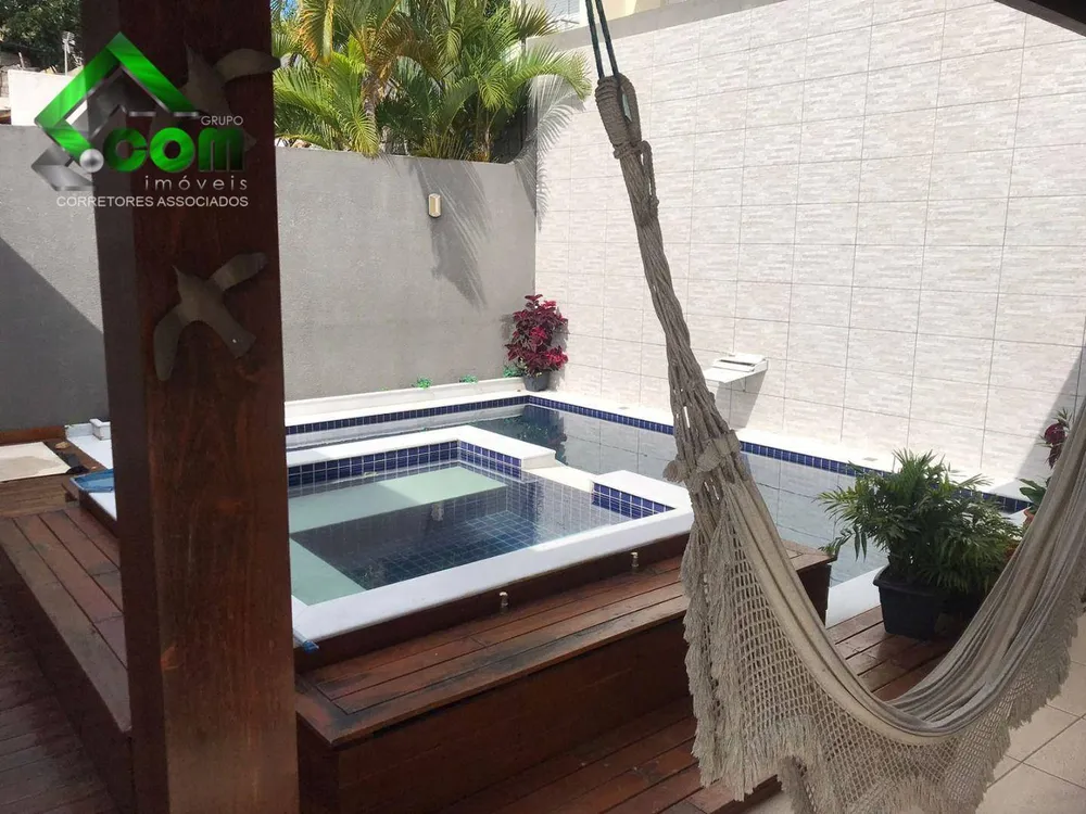 Casa, 3 quartos, 233 m² - Foto 2