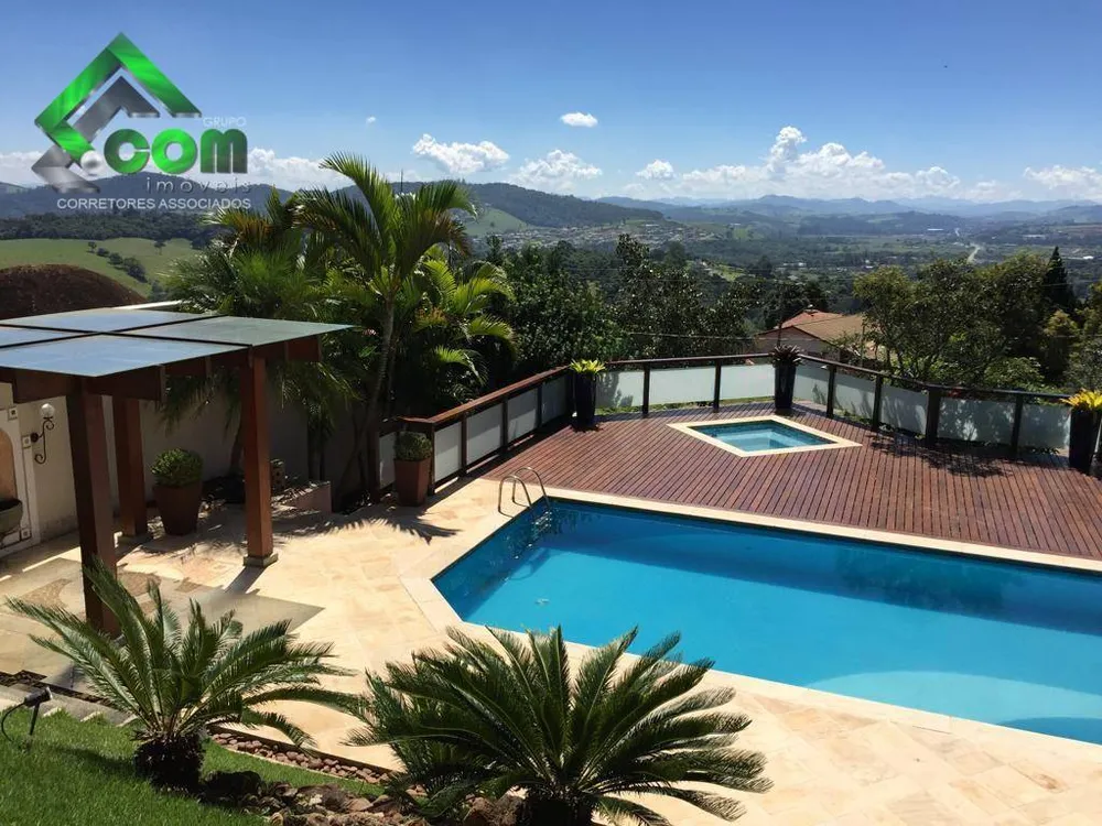 Casa, 3 quartos, 342 m² - Foto 1