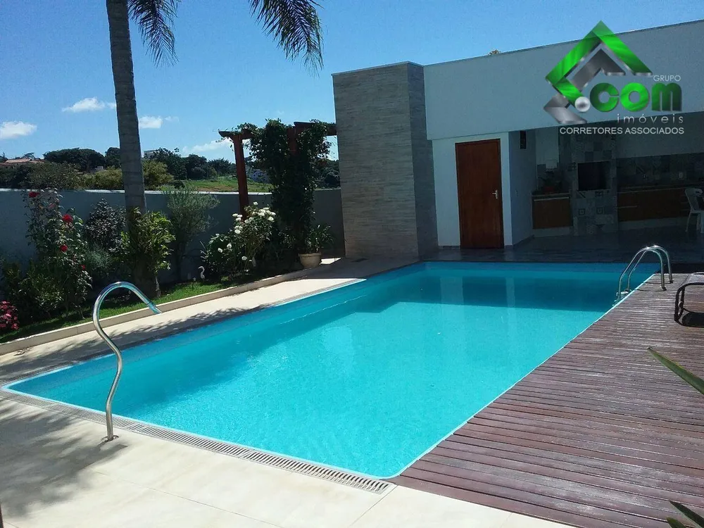Casa, 4 quartos, 231 m² - Foto 1