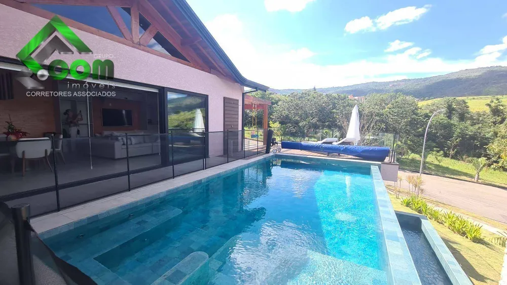 Casa, 3 quartos, 355 m² - Foto 1