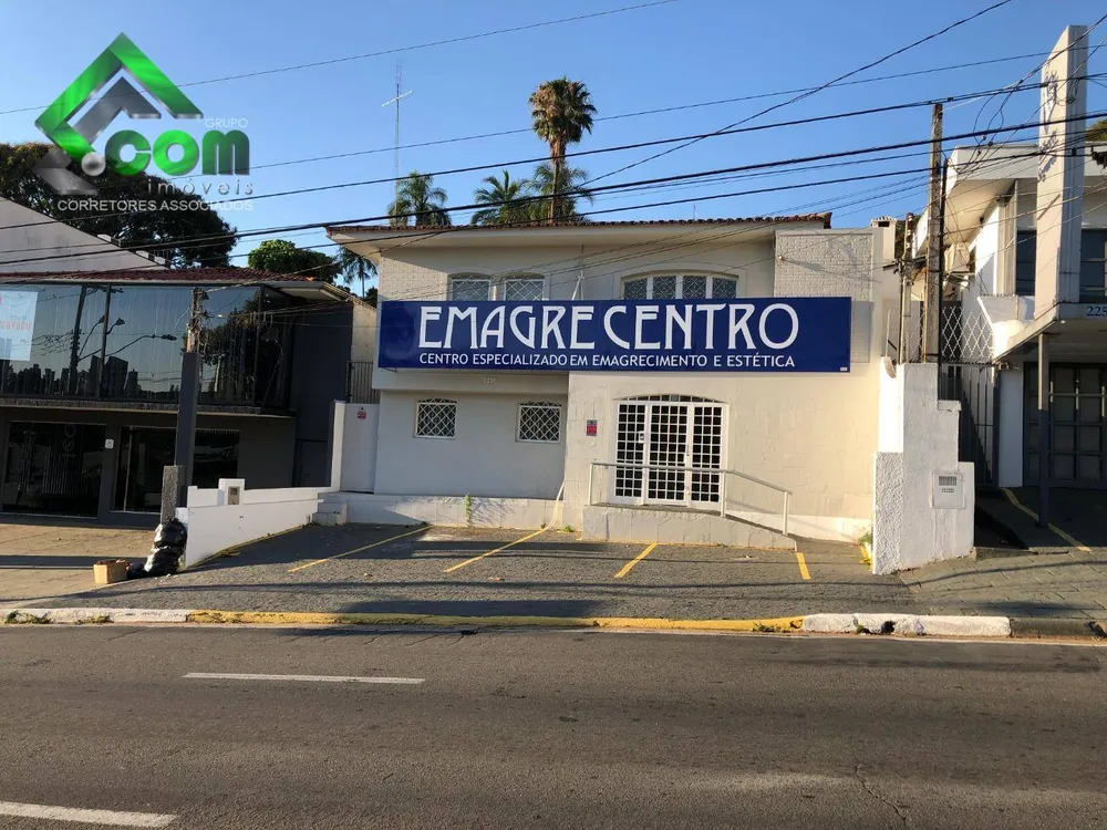 Sobrado, 8 quartos, 335 m² - Foto 3