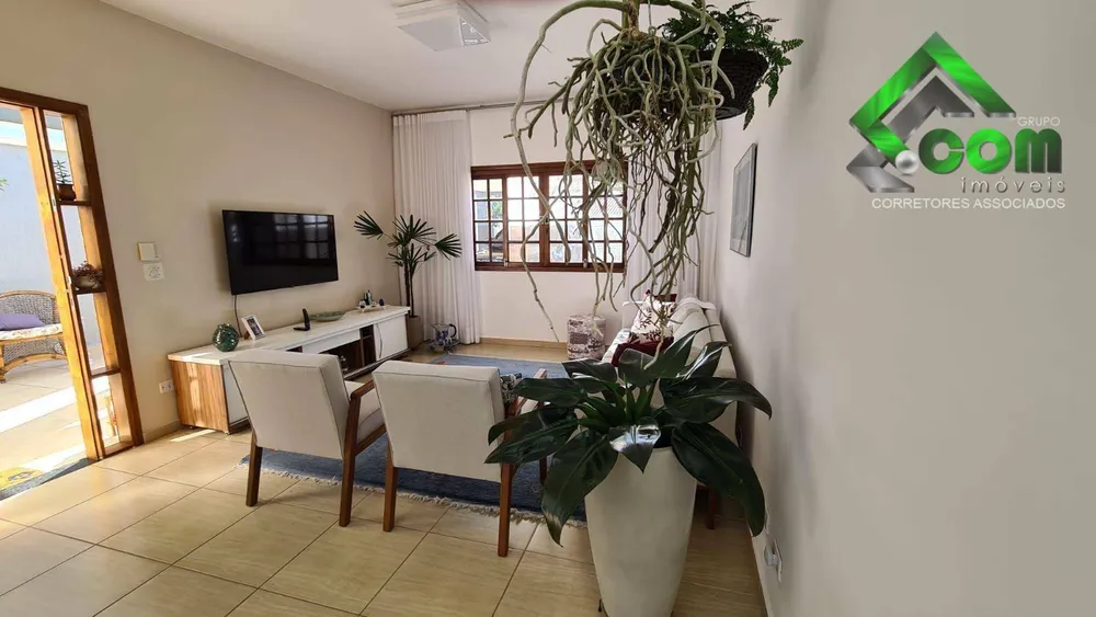 Casa, 3 quartos, 168 m² - Foto 4