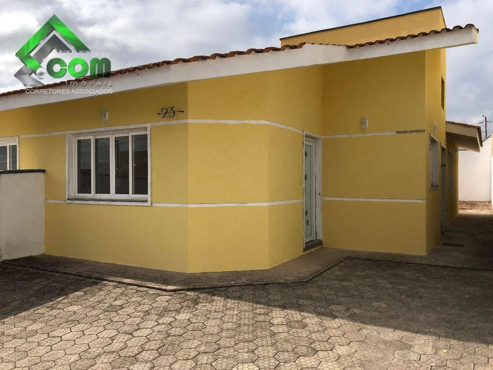 Casa, 3 quartos, 81 m² - Foto 1