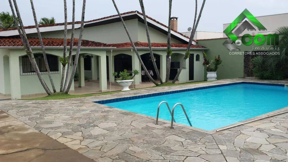Casa, 3 quartos, 450 m² - Foto 1