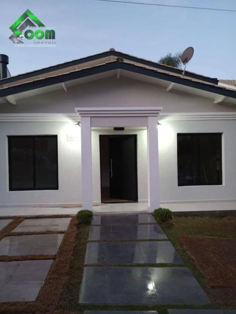 Casa, 3 quartos, 183 m² - Foto 1