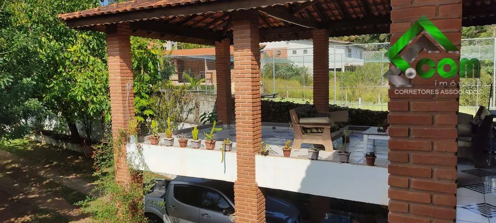 Chácara, 3 quartos, 1100 m² - Foto 1