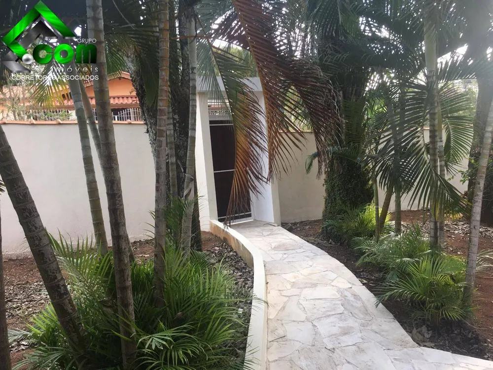Chácara, 3 quartos, 1050 m² - Foto 1