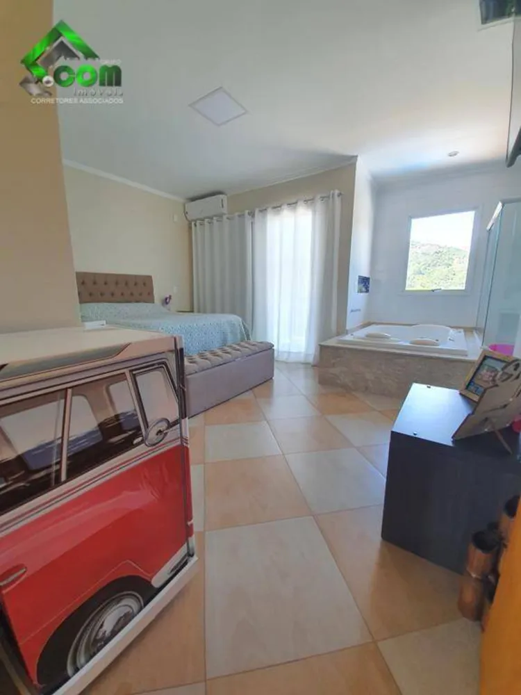 Casa, 4 quartos, 206 m² - Foto 3