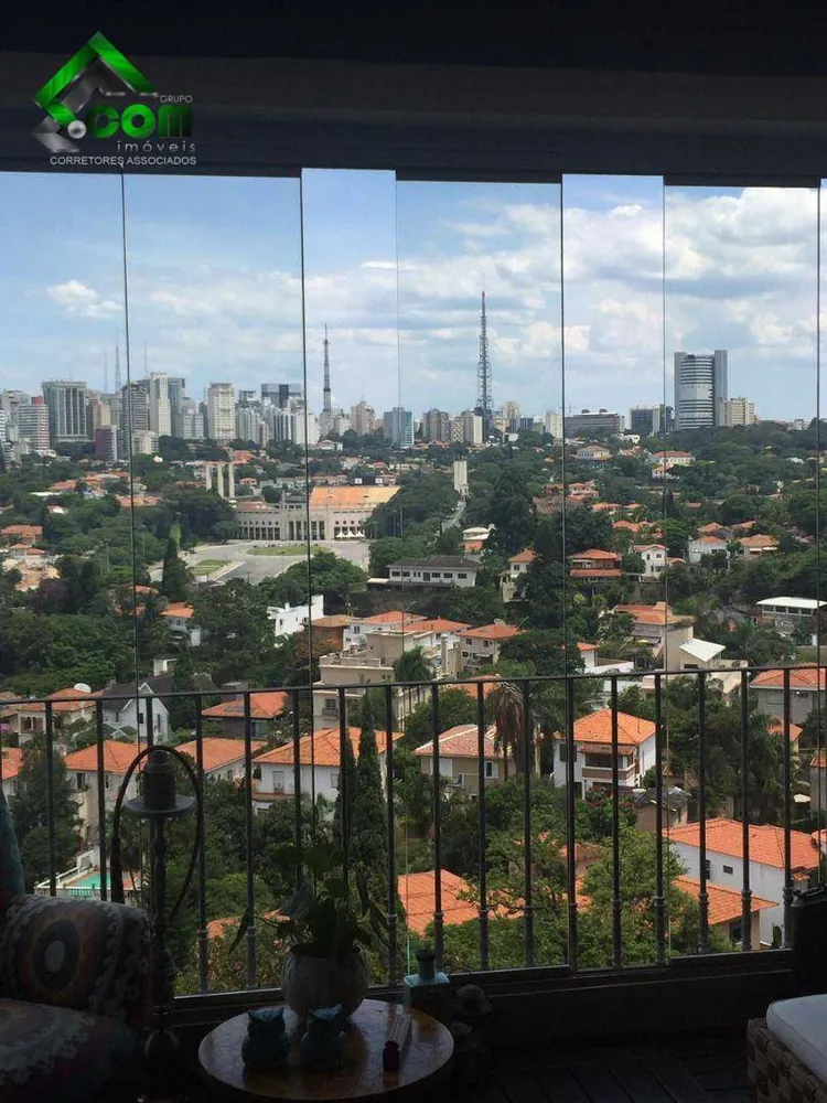 Apartamento, 3 quartos, 190 m² - Foto 2