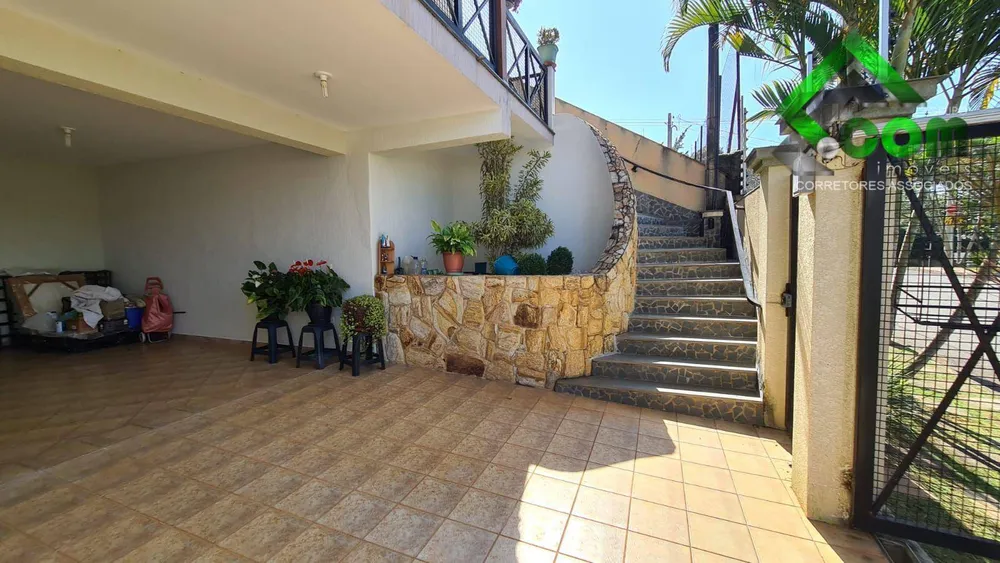 Casa, 3 quartos, 200 m² - Foto 2