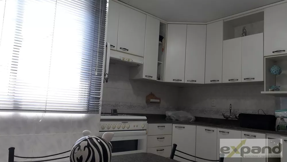 Cobertura, 3 quartos, 325 m² - Foto 4