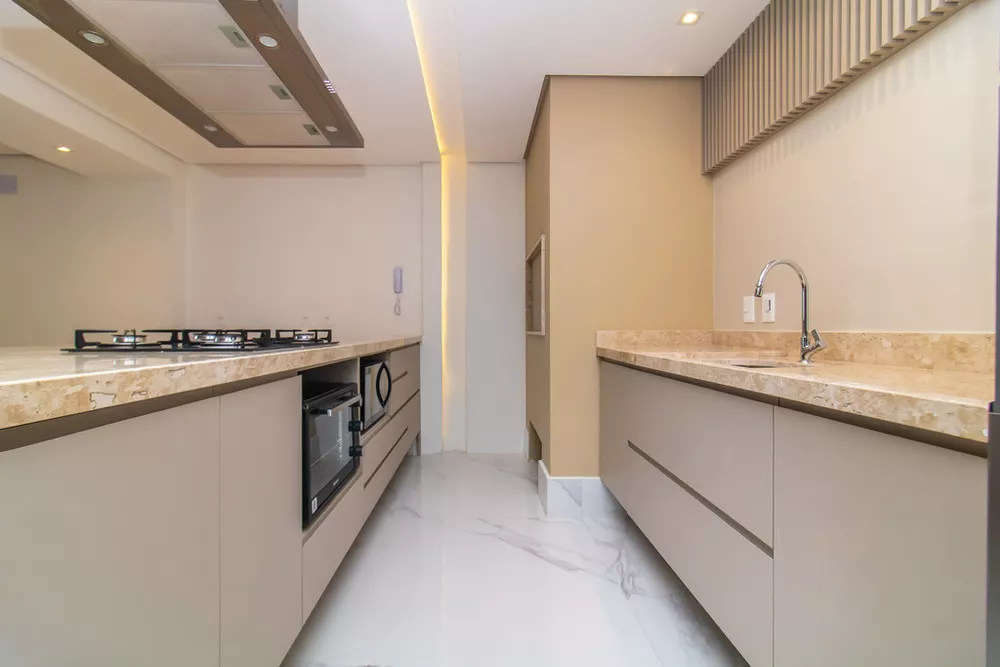 Apartamento à venda com 3 quartos, 147m² - Foto 8