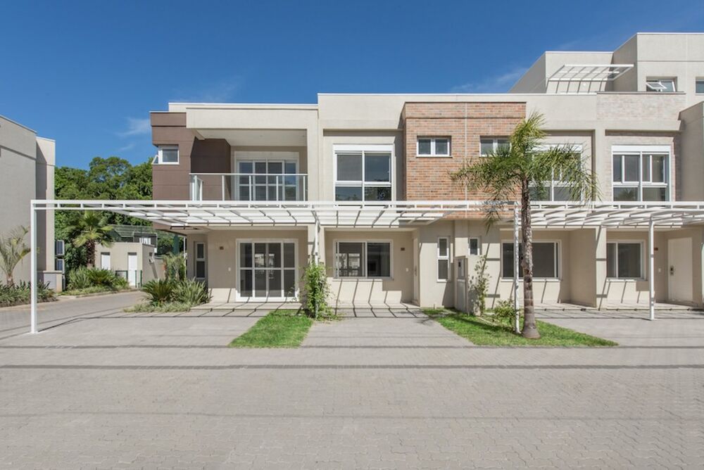 Casa de Condomínio à venda com 3 quartos, 188m² - Foto 2