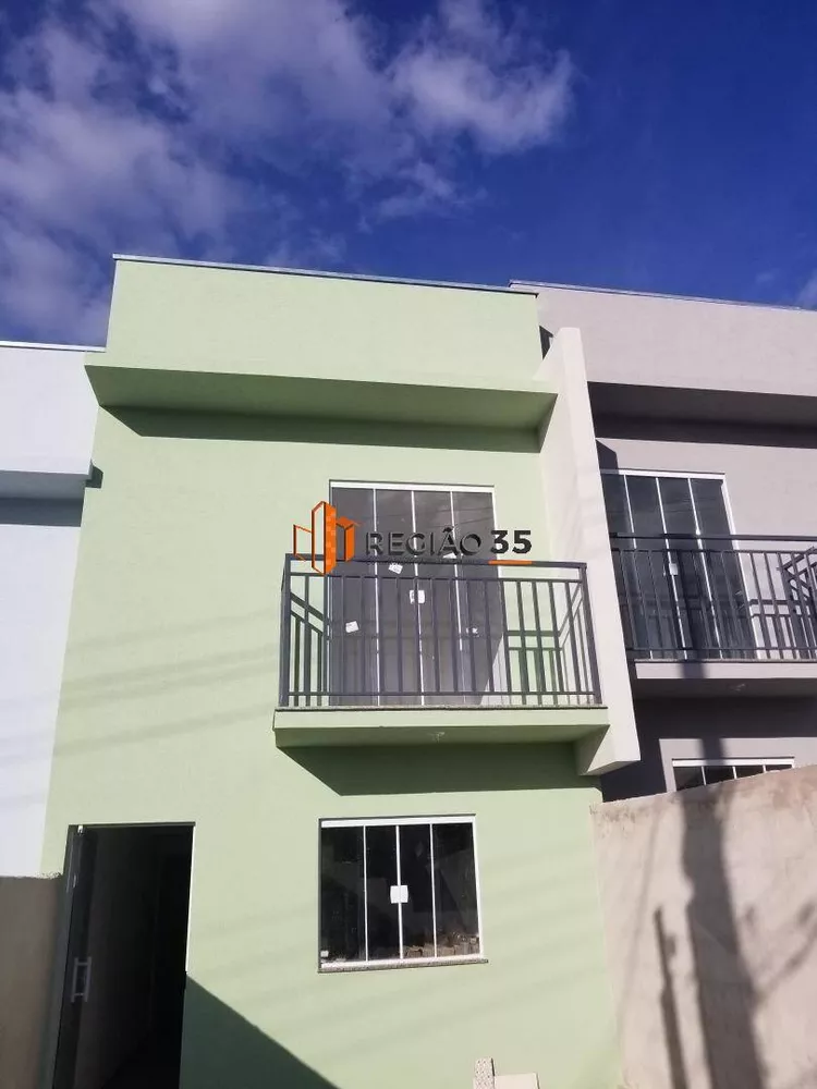 Sobrado à venda com 2 quartos, 72m² - Foto 2