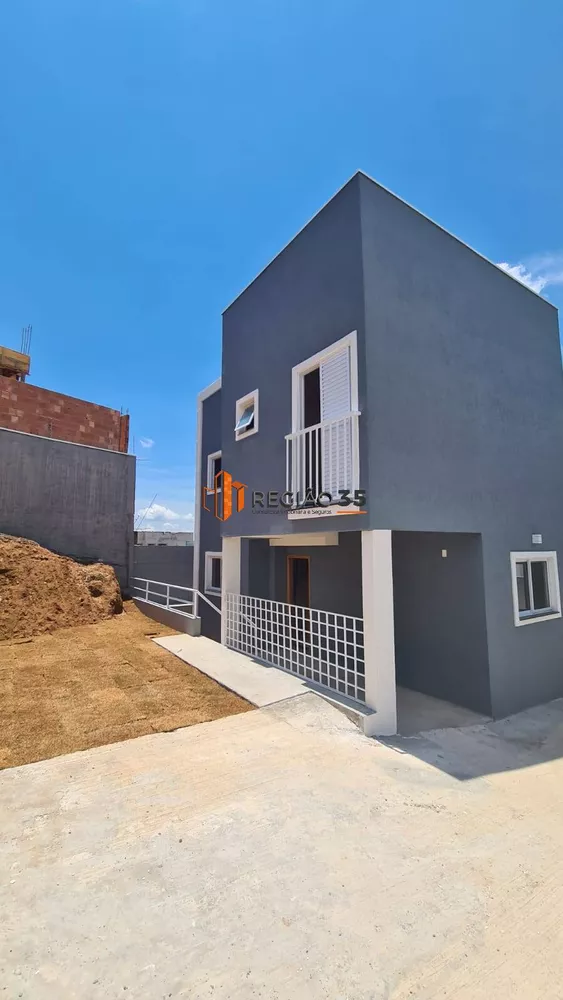 Casa de Condomínio à venda com 2 quartos, 108m² - Foto 1