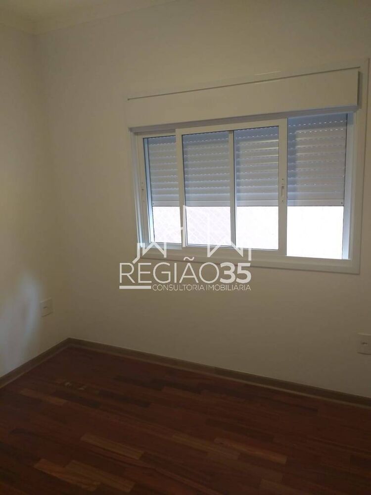 Apartamento à venda com 3 quartos, 97m² - Foto 3