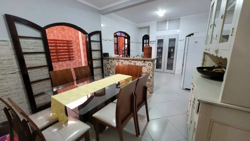 Casa, 5 quartos, 178 m² - Foto 4